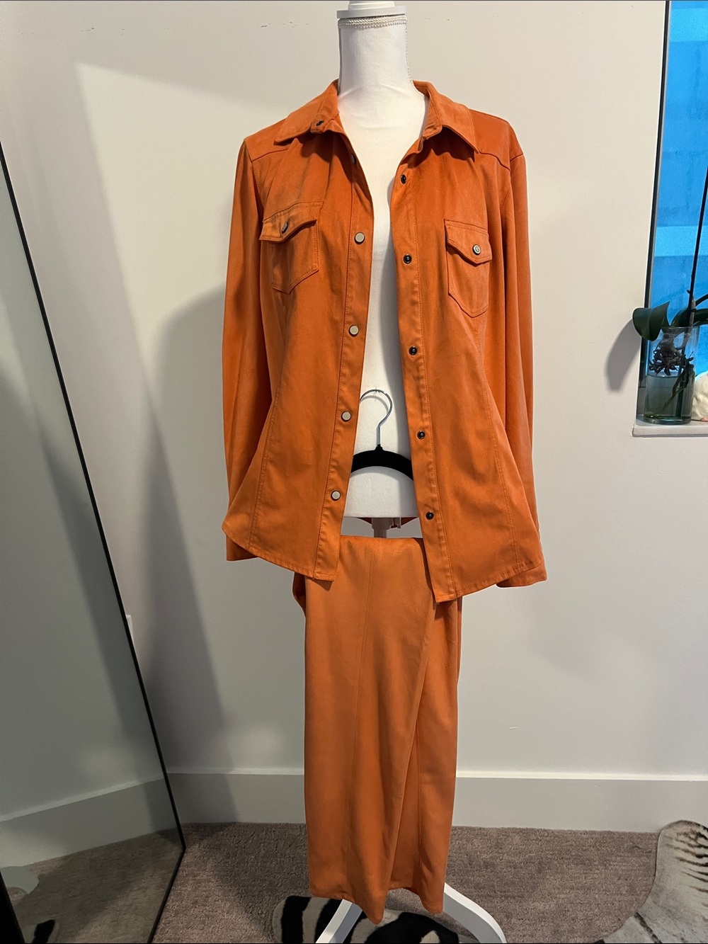 Guess 2pc set Orange Button-Down Shirt and slim pants